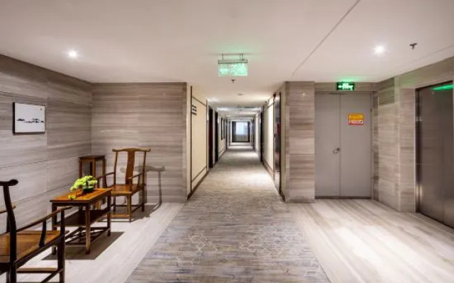Hanshui Shanju Hotel (Danjiangkou Junzhou  Old  Street) – Hotel Rooms – Shiyan