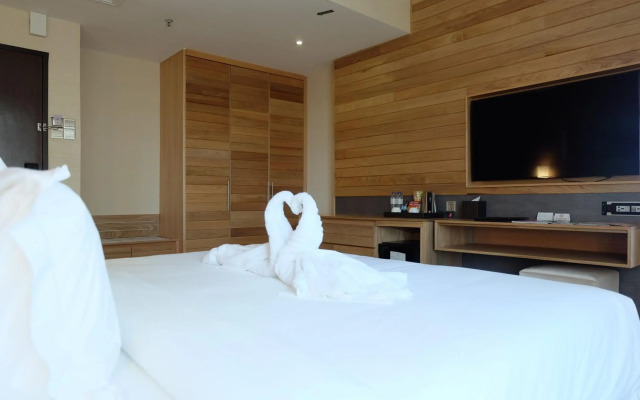 Vouk Hotel Suites