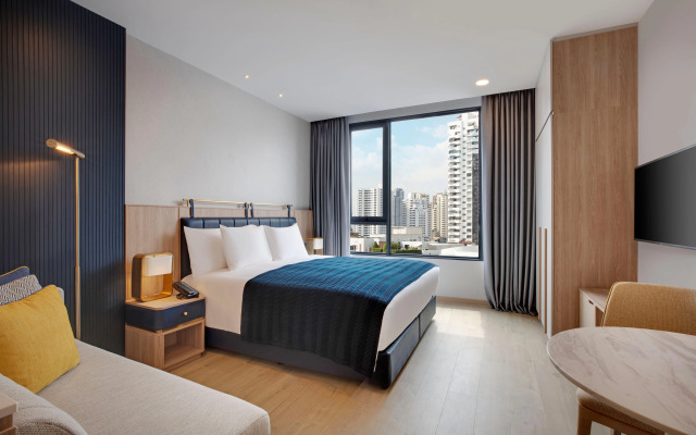 Grass Suites Thonglor