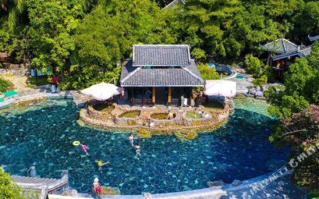 Jiuquwan Hot Spring Holiday Resort
