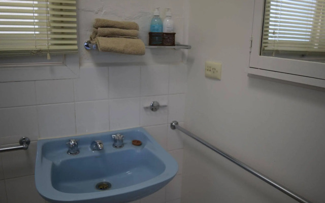 Benson House & Benson Lodge