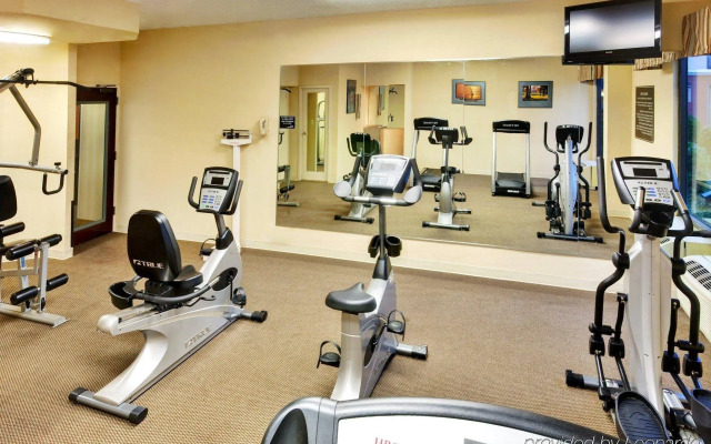 Holiday Inn Express Memphis Medical Center Midtown by IHG