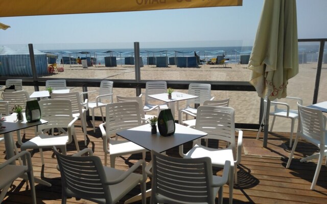 Portohall Beach & Hot Tub