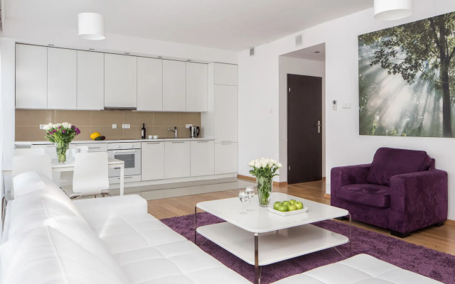 Chopin Apartments Platinum Towers