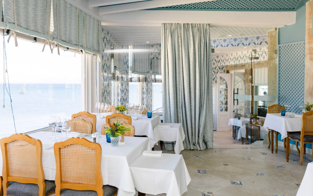 The Albatroz Hotel