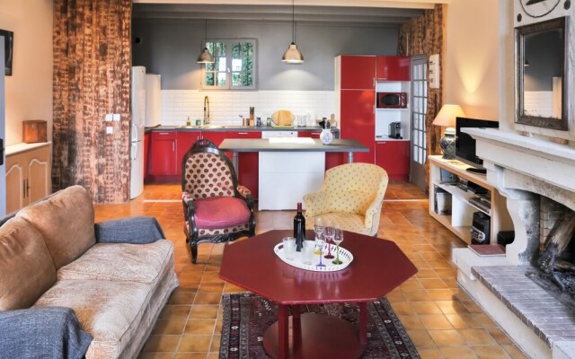 House With 3 Bedrooms in Bayon-sur-gironde, With Pool Access, Enclosed