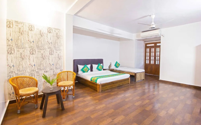 Kristal Sands Beach Resort
