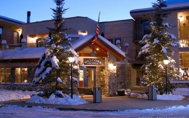 Legacy Vacation Resorts - Steamboat Suites