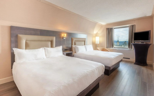 Hôtel Le Concorde Québec