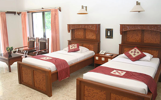 Melasti Kuta Beach Hotel and Spa