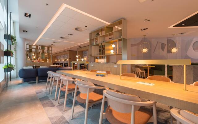 Crowne Plaza Utrecht - Central Station by IHG