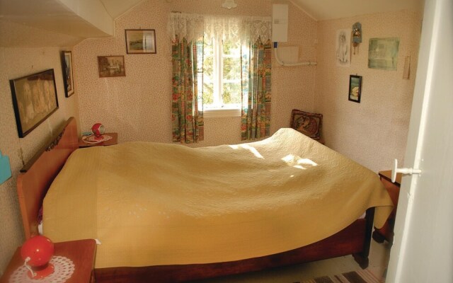 Beautiful Home in Vanse With 2 Bedrooms