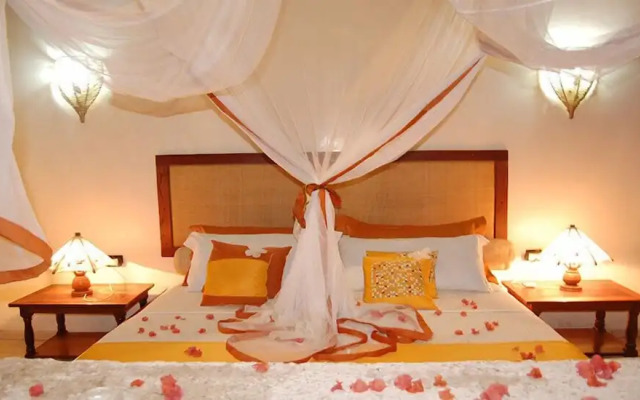 Madiro Hotel