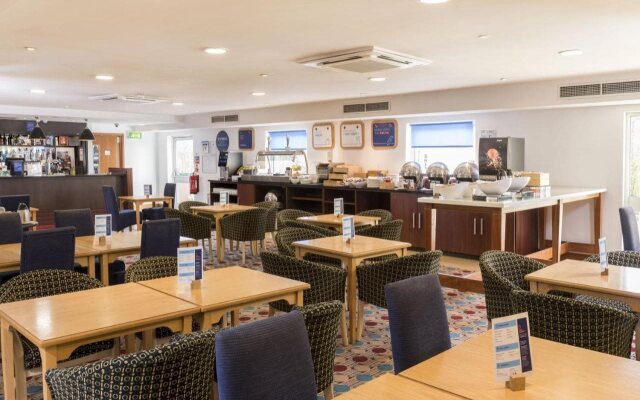 Holiday Inn Express Birmingham Star City by IHG