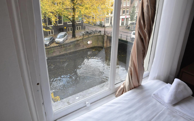 Hotel Amsterdam Inn