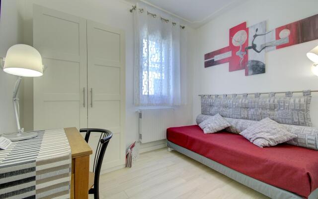 RIALTO MARKET NEW 5pax 3bed 2bath Wifi PowerAircnd