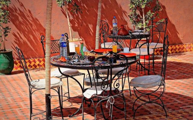 Palm Auberge