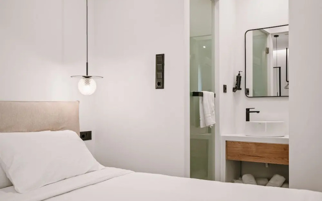 Plānis Str Urban Suites by Semavi