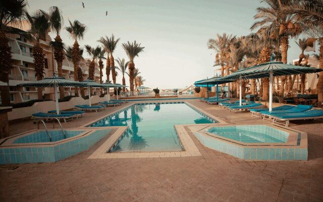 Royal Star Empire Beach Resort