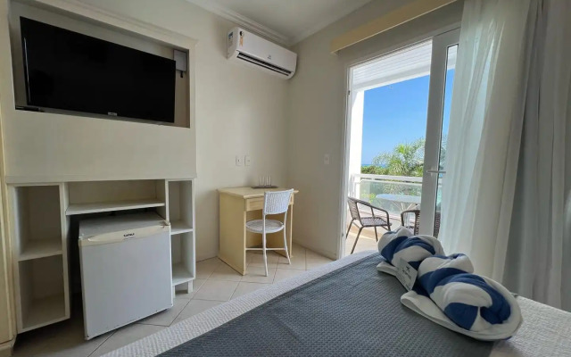 Bombinhas Blue Suites