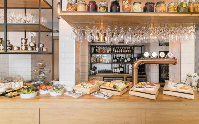 Smart Hotel Garnizon
