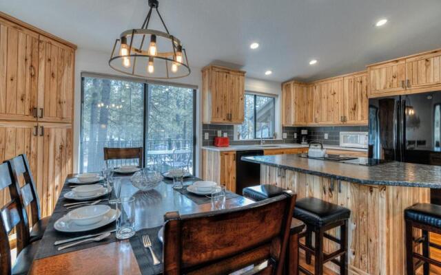 Diamond Peak Lane 20