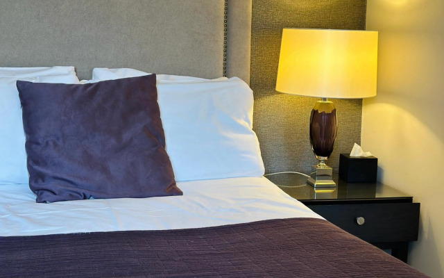 New Bath Hotel and Spa