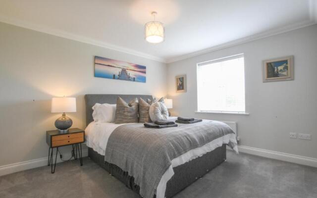 Number 51, Halesworth