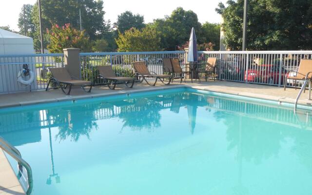 Best Western Suites Near Opryland