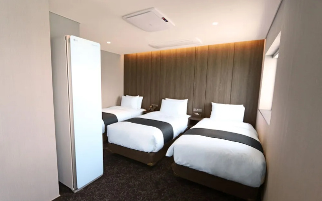 Layers Hotel Busan Hadan
