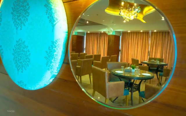 RG Exclusive Hotel-Akola