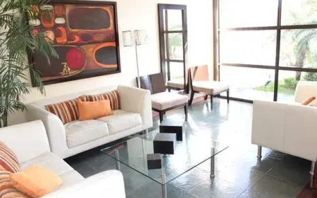 Suites Miraflores 28 de Julio