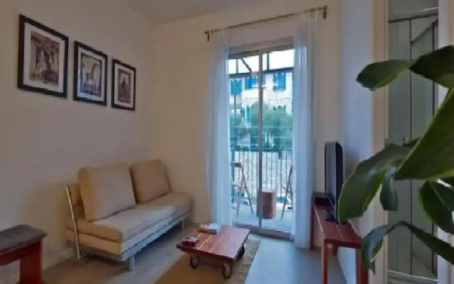 G38 Rental Apartment Building