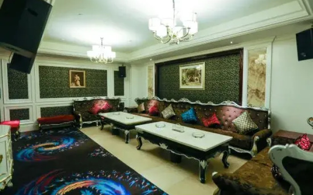 Jalon Hotel