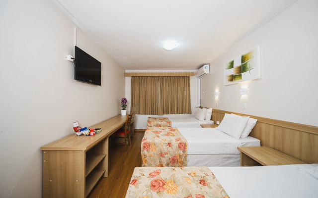 Hotel Golden Park Curitiba by Nacional Inn