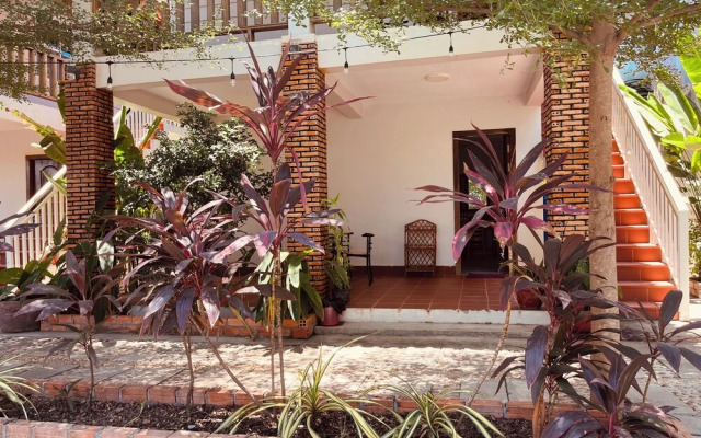 Villa Pich Boutique and Dance & Boxing Gym