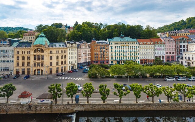 Apartments Bohemia Rhapsody