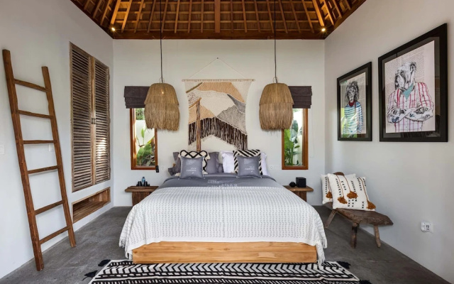 Villa Chempaka by Alfred in Bali - New Luxe Tropical 4BR Dream Villa in Canggu – Guest Rooms – Kerobokan