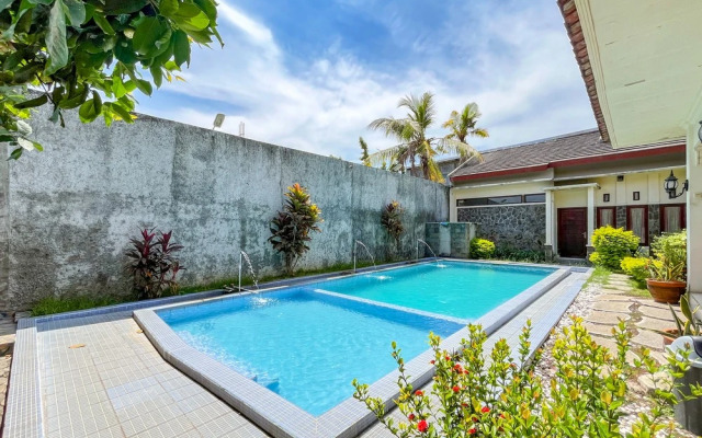 Urbanview Hotel Kumala Banyuwangi By Reddoorz