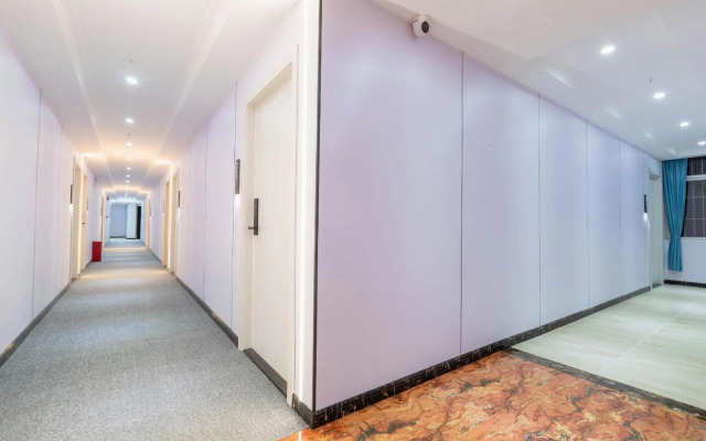 Yelin Hotel (Shenzhen Ailian Subway Station)