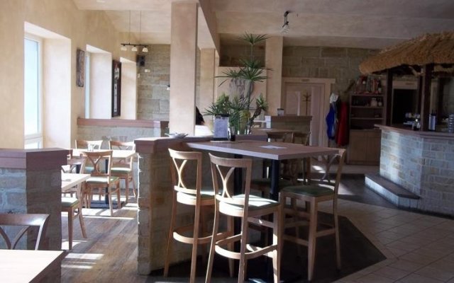 Penzion a restaurace Blatenský dvůr