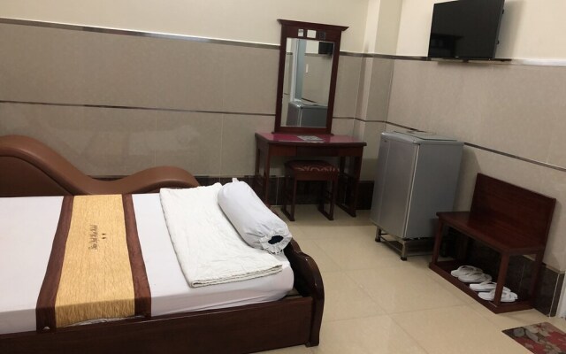 Tan Dat Hoa Hotel by OYO Rooms