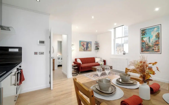 Deluxe 1 Bed Apartment, London