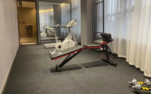 Homeinn Plus Hotel (Changzhou Dinosaur Park Wanda Plaza)