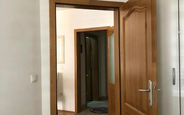 Tibra Residence