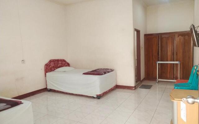 OYO 91061 Hotel Glory Tarutung