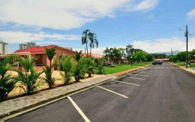 Villa Pura Vida