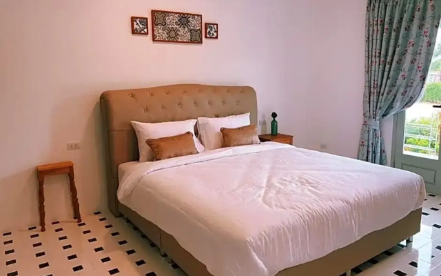 Bunga Café And Resort