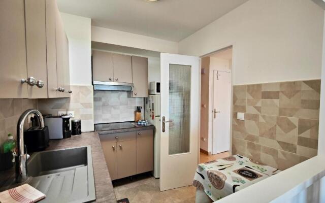 Emeraudes 8 vue mer by Booking Guys