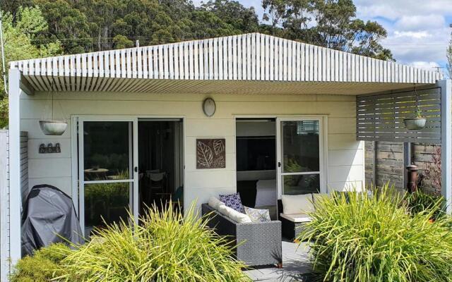 Goat Island Bungalow